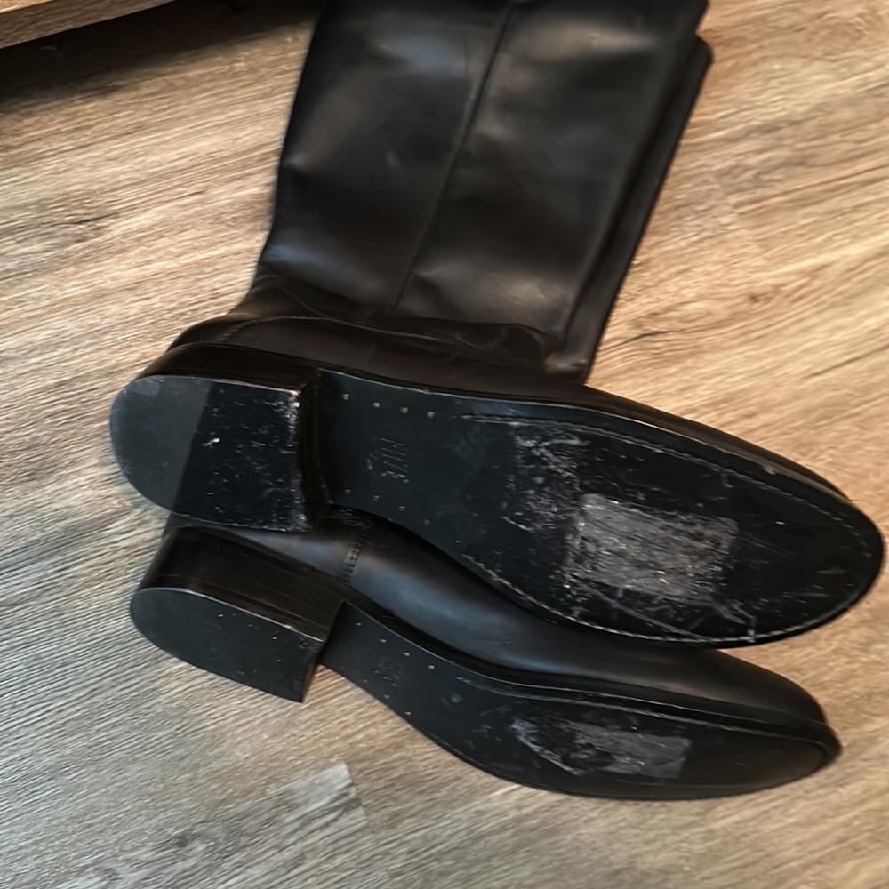 Elegant Black Over the Knee Boots - Picture 4 of 7